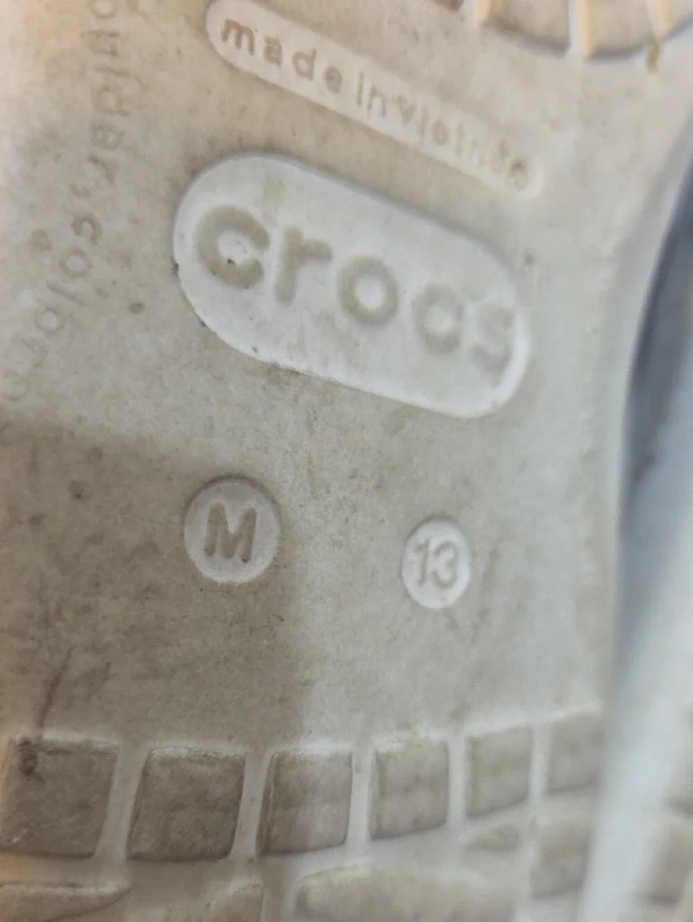 CROCS Santa Cruz 2 Men's Slip-On Loafers in Gray and Brown Size 13